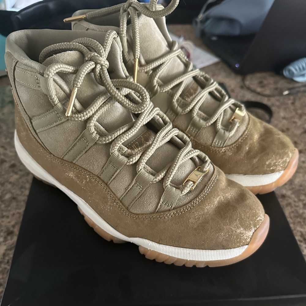 Like new Jordan Retro 11’s